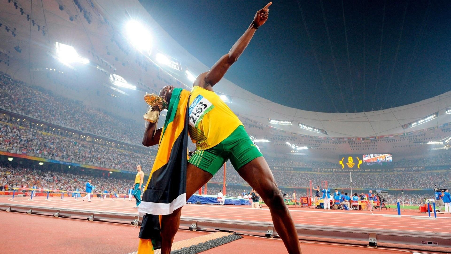 “青少年足球表演赛全面升级,展现新时代少年风采”,2020年青少年足球比赛